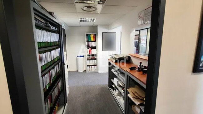 Location Bureaux 140 m²